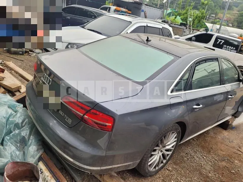 Photo 2 of 37: 2015 Audi A8L 60 TFSI quattro, VIN WAUZZZ4H9FN009984 — Korean insurance auction