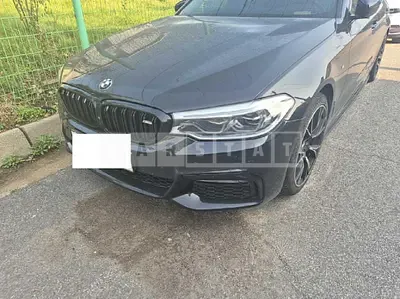 Photo 1 of 50: 2017 BMW 520d — Korean insurance auction