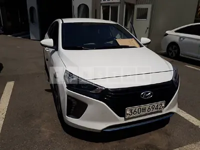 Photo 1 of 15: 2018 Hyundai Modern Ionic, VIN KMHC851CGJU057405 — Korean insurance auction