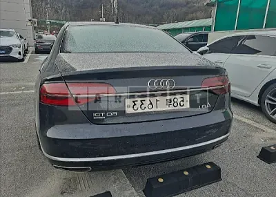 Photo 1 of 9: 2015 Audi A8L 60 TDI quattro, VIN WAUZZZ4H1FN002267 — Korean insurance auction