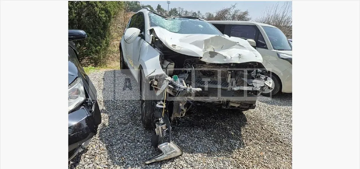 Photo 2 of 17: 2015 Kia Sportage — Korean insurance auction
