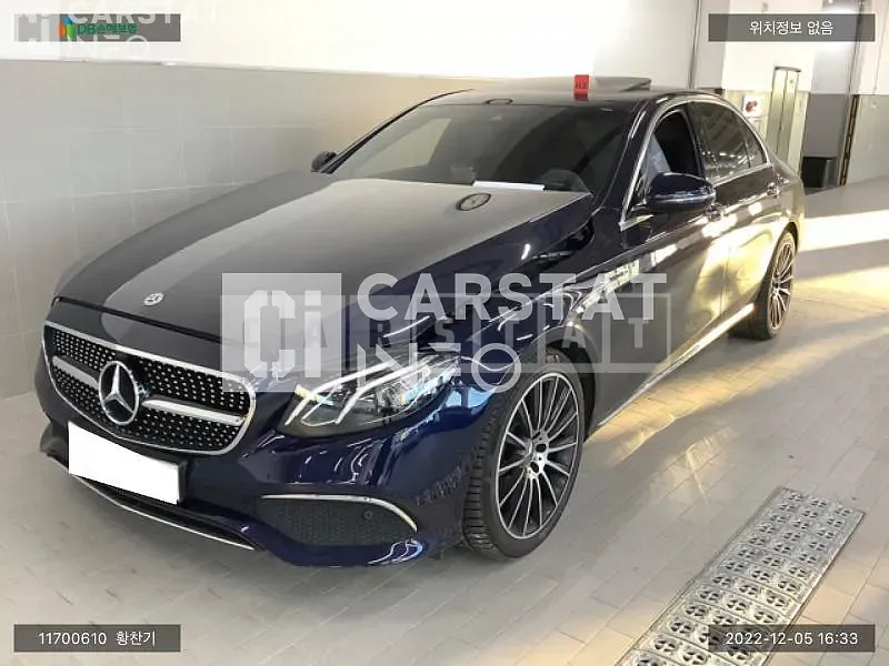 Photo 2 of 15: 2019 Mercedes-Benz E250, VIN WDDZF4FB3LA733945 — Korean insurance auction