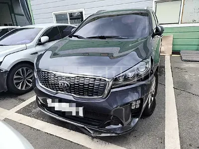 Photo 1 of 14: 2017 Kia Sorento — Korean insurance auction