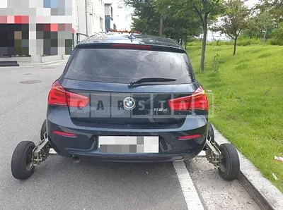 Photo 1 of 8: 2017 BMW 118d — Korean insurance auction