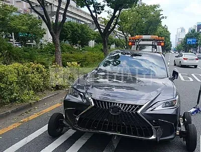 2022 Lexus ES300h