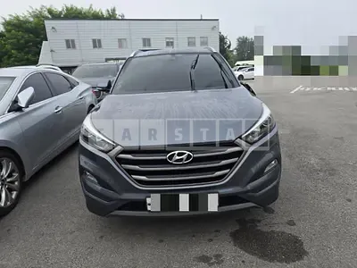 Photo 1 of 9: 2016 Hyundai Tucson TL 1.7 — Korean insurance auction
