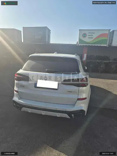 Photo 1 of 14: 2025 BMW X5 xDrive50e, VIN WBA41EU00S9095984 — Korean insurance auction