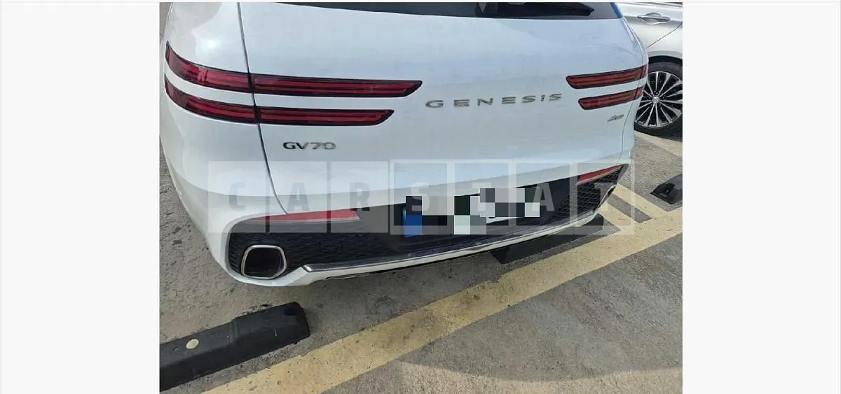 Photo 2 of 21: 2022 Genesis GV70 AWD — Korean insurance auction