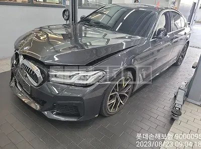 Photo 1 of 28: 2021 BMW 530i, VIN WBA71BH01MWX06874 — Korean insurance auction