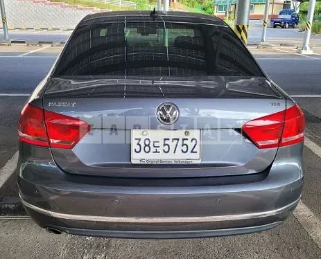 Photo 2 of 6: 2014 Volkswagen Passat 2.0 TDI — Korean insurance auction