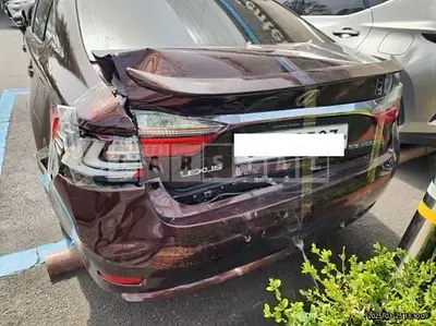 Photo 1 of 32: 2018 Lexus ES300h — Korean insurance auction