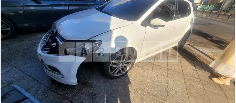 Photo 2 of 5: 2015 Volkswagen Polo 5 FL 1.4 TDI BMT, VIN WVWZZZ6RZFY193398 — Korean insurance auction