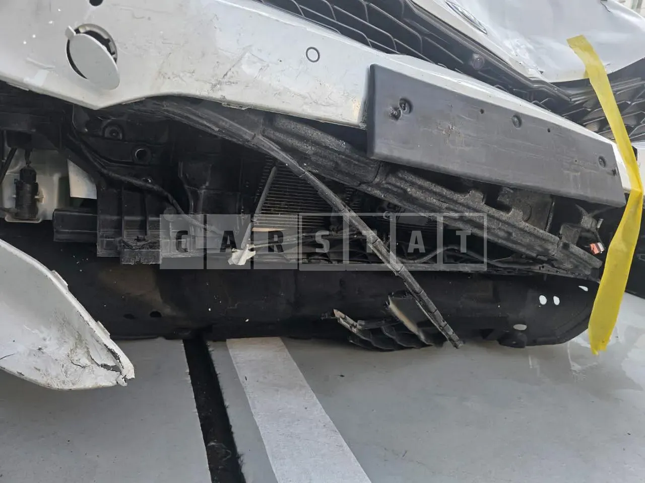 Photo 2 of 11: 2021 Kia K5, VIN KNAG3412BMA086576 — Korean insurance auction