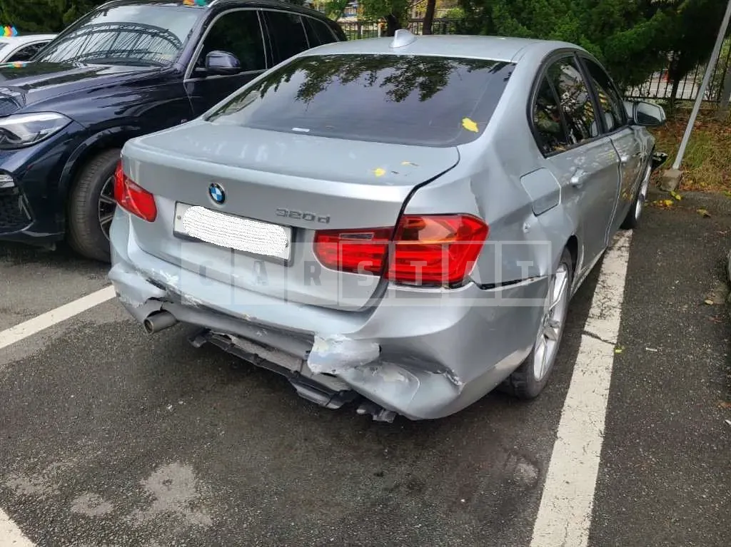 Photo 2 of 8: 2015 BMW 320d Efficient Dynamics Edition, VIN WBA3E1100FF947996 — Korean insurance auction