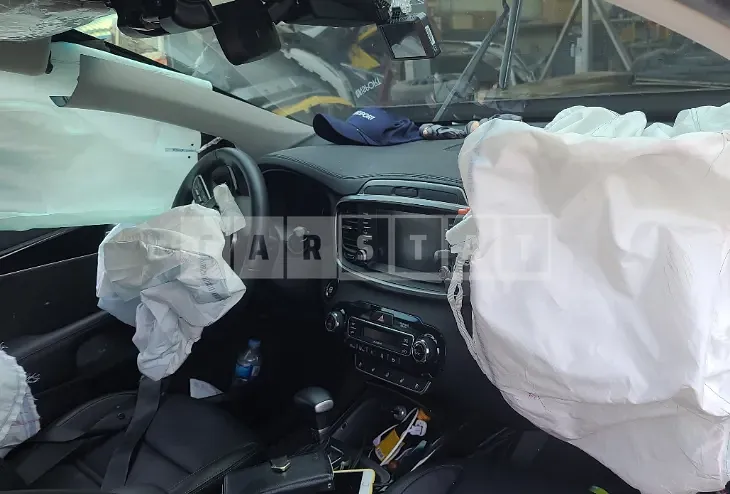 Photo 2 of 21: 2020 Kia Sorento, VIN KNAPS81ABLA591712 — Korean insurance auction
