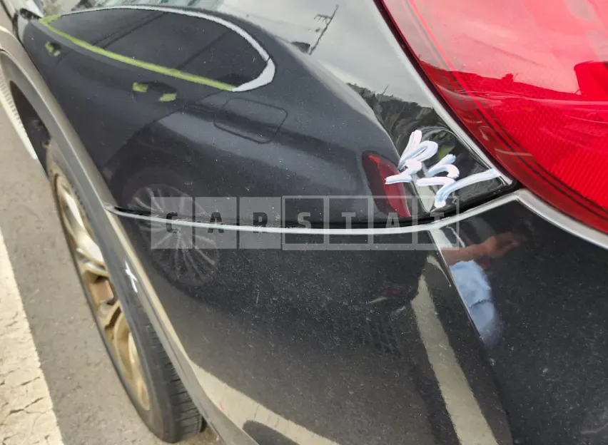 Photo 2 of 50: 2018 BMW X6 xDrive 30d, VIN WBAKV2101J0Y41229 — Korean insurance auction