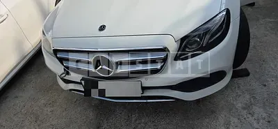 Photo 1 of 27: 2018 Mercedes-Benz E220 d 4Matic — Korean insurance auction