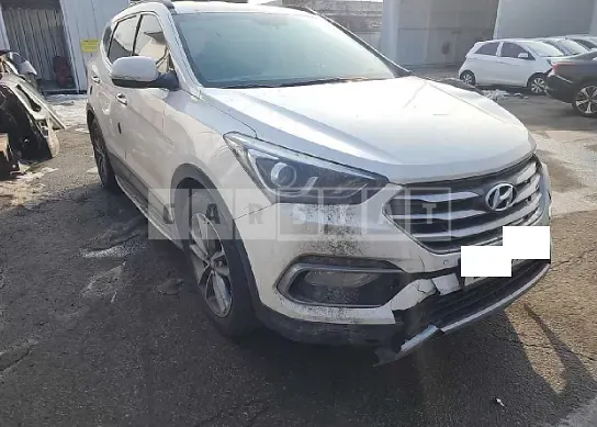 Photo 2 of 12: 2016 Hyundai Santa Fe, VIN KMHSW81UBGU628646 — Korean insurance auction
