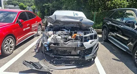 Photo 2 of 20: 2023 Hyundai Kona, VIN KMHK381EGPU096864 — Korean insurance auction