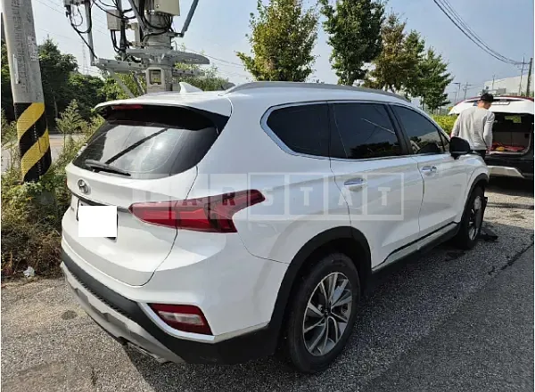 Photo 2 of 25: 2020 Hyundai Santa Fe — Korean insurance auction