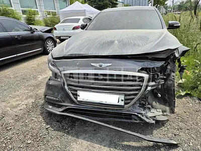 Photo 1 of 21: 2018 Hyundai Genesis /G80, VIN KMHGL41DBJU294644 — Korean insurance auction