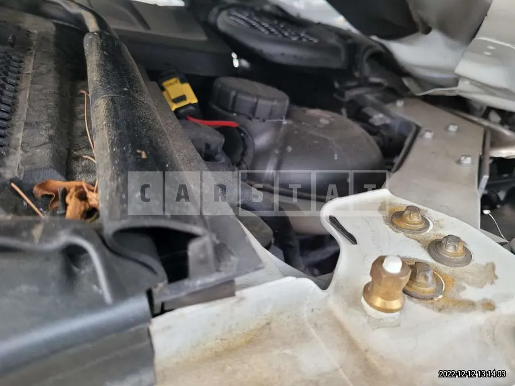 Photo 2 of 21: 2021 Mercedes-Benz E350 4Matic, VIN W1KZF8GB1MA920348 — Korean insurance auction