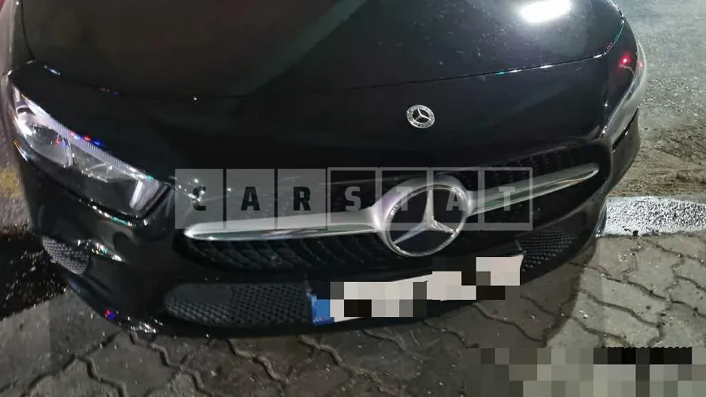 Photo 2 of 37: 2022 Mercedes-Benz A220 Sedan — Korean insurance auction