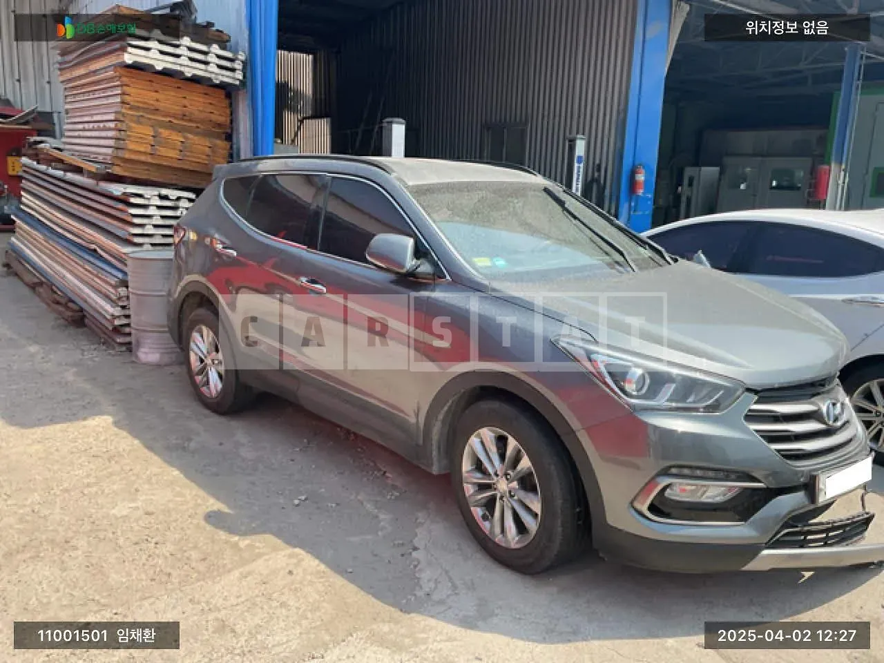 Photo 2 of 21: 2018 Hyundai Santa Fe, VIN KMHSW81UBJU844947 — Korean insurance auction