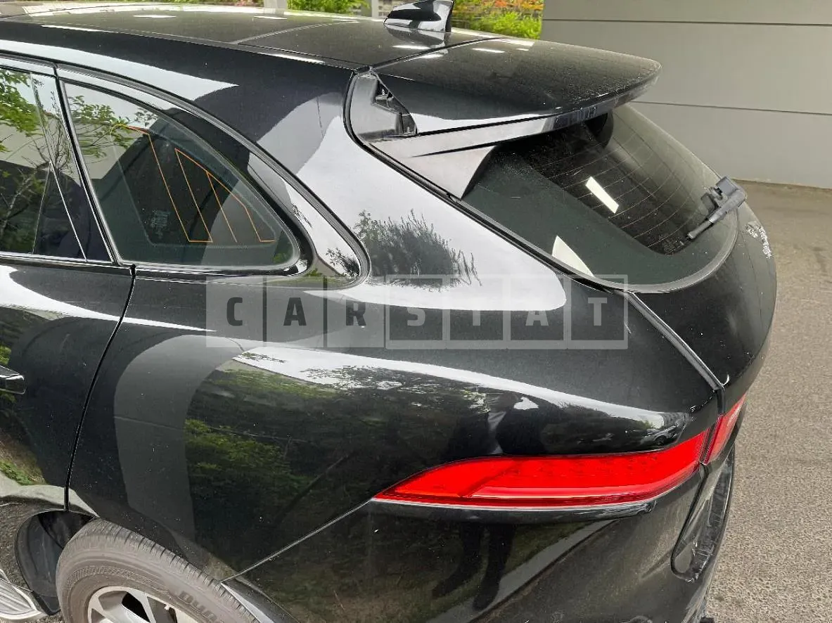 Photo 2 of 16: 2016 Jaguar F-Pace 20d — Korean insurance auction