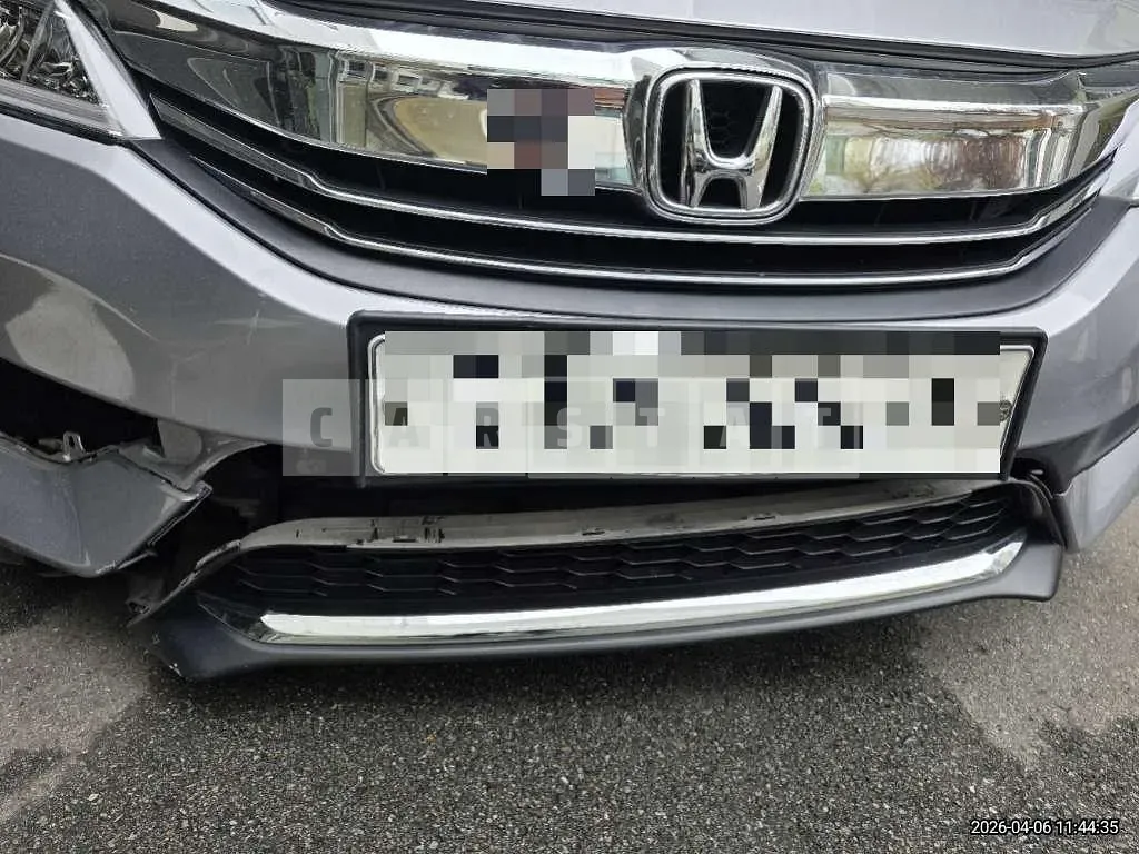 Photo 2 of 10: 2017 Honda Accord 2.4 — Korean insurance auction