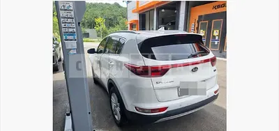 Photo 1 of 9: 2016 Kia Sportage — Korean insurance auction