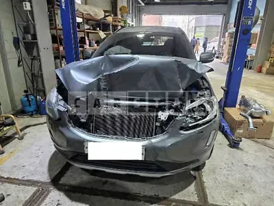 Photo 1 of 17: 2017 Volvo XC60 D3 — Korean insurance auction