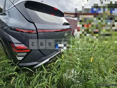 Photo 1 of 24: 2023 Hyundai Kona Hybrid — Korean insurance auction