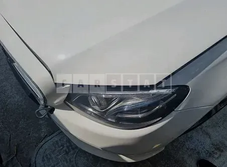 Photo 2 of 9: 2018 Mercedes-Benz E220d, VIN WDDZF0EB7JA302239 — Korean insurance auction