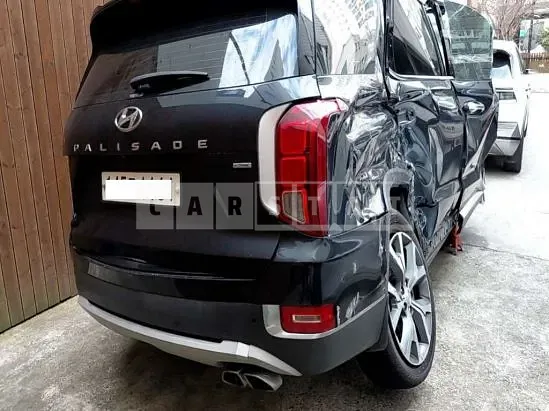 Photo 2 of 9: 2020 Hyundai Palisade, VIN KMHR381ADLU100036 — Korean insurance auction