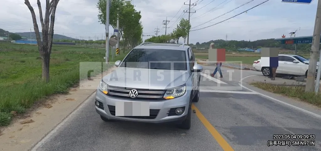 Photo 2 of 9: 2015 Volkswagen Tiguan 2.0 TDI BMT, VIN WVGZZZ5NZGW019775 — Korean insurance auction