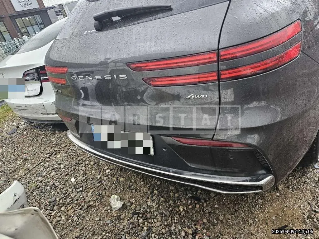 Photo 2 of 38: 2024 Genesis GV70 AWD — Korean insurance auction