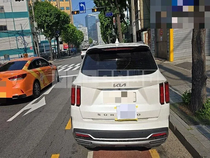 Photo 2 of 40: 2021 Kia Sorento — Korean insurance auction