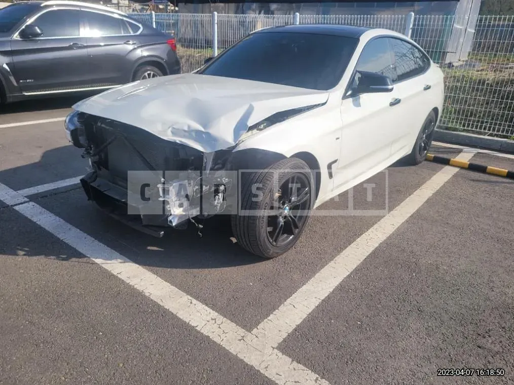Photo 2 of 13: 2016 BMW 320d xDrive Gran Turismo — Korean insurance auction