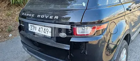 Photo 2 of 15: 2017 Land Rover Range Rover Evoque 2.0d, VIN SALVA2BN4HH205303 — Korean insurance auction