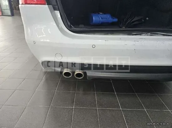 Photo 2 of 9: 2016 Jaguar XE 2.0d — Korean insurance auction