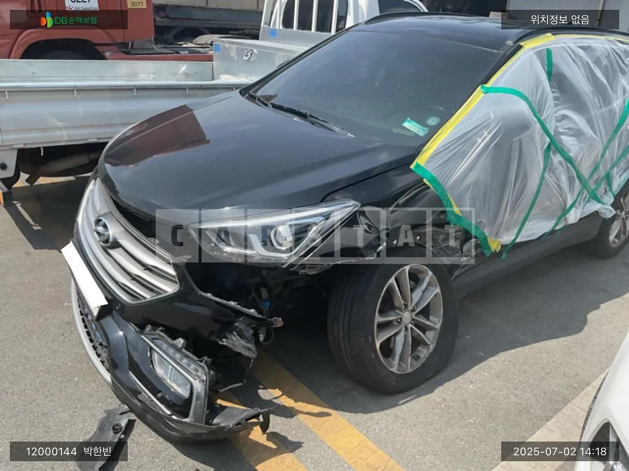 Photo 2 of 21: 2015 Hyundai Santa Fe, VIN KMHSW81XBGU553547 — Korean insurance auction