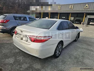 Photo 1 of 7: 2015 Toyota Camry — Korean insurance auction