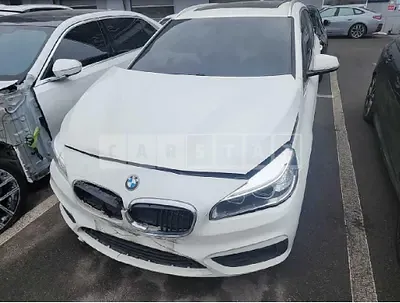 Photo 1 of 40: 2018 BMW Active Tourer, VIN WBA2C1104J7A33127 — Korean insurance auction