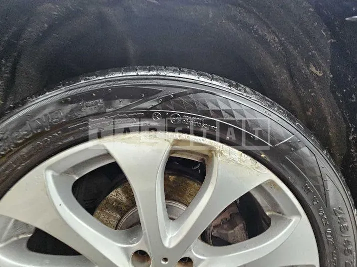 Photo 2 of 16: 2019 Mercedes-Benz E300 — Korean insurance auction