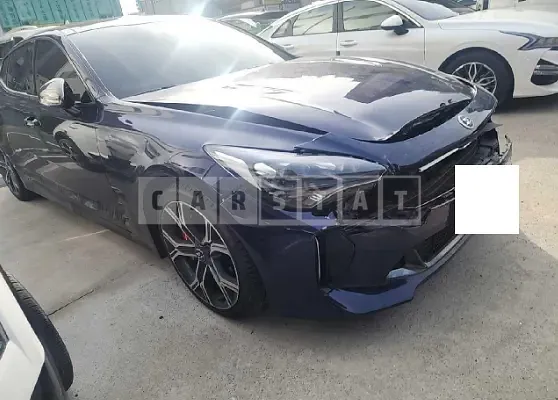 Photo 2 of 18: 2019 Kia Stinger, VIN KNAE751CBKS060934 — Korean insurance auction