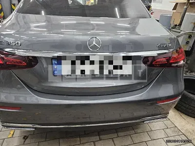 Photo 1 of 77: 2022 Mercedes-Benz E350 4Matic, VIN W1KZF8GB5PB110235 — Korean insurance auction