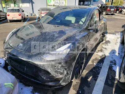 Photo 1 of 29: 2021 Tesla Model Y Long Range, VIN 5YJYGDEE7MF171586 — Korean insurance auction
