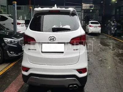 Photo 1 of 34: 2016 Hyundai Santa Fe, VIN KMHSW81UBGU697281 — Korean insurance auction