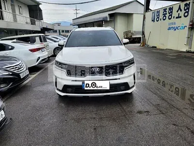Photo 1 of 9: 2021 Kia Sorento, VIN KNARL81BGMA045322 — Korean insurance auction